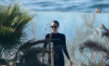 //infangelinajolievisa