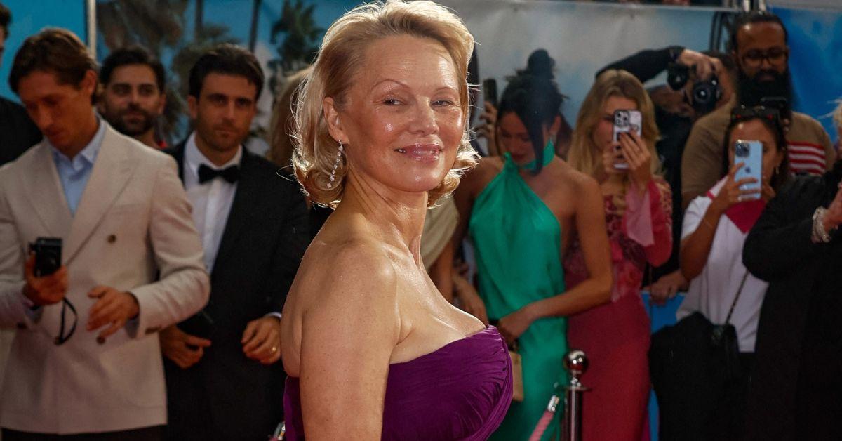 Photo of Pamela Anderson