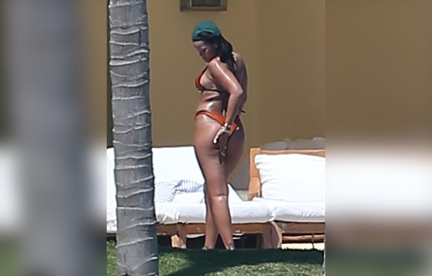 Verbinding verbroken Eindig Likken PICS] Curvier Rihanna Wears Bikini In Mexico