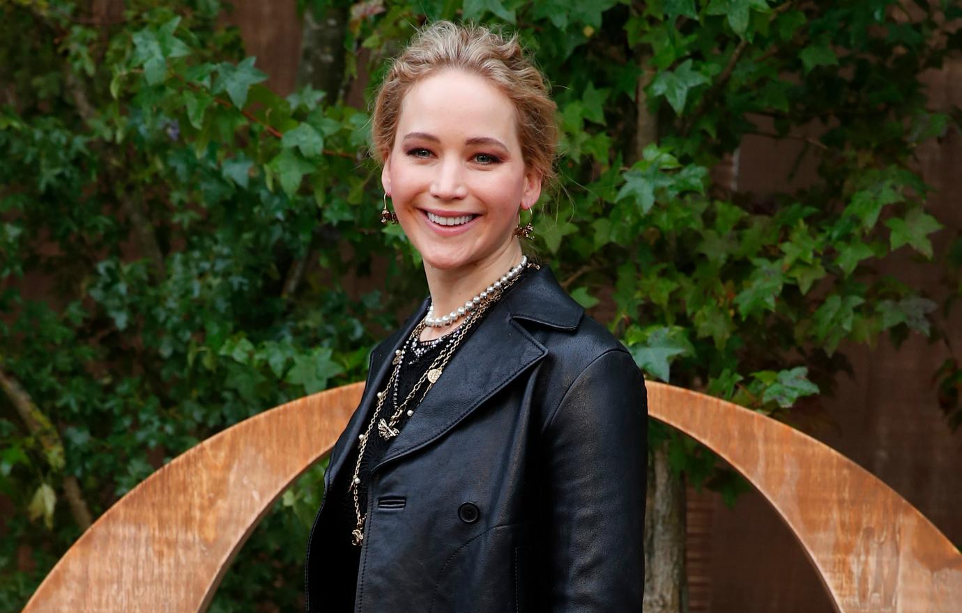 ennifer Lawrence smiles during a photocall before Dior's Ready To Wear Spring-Summer 2020 collection, unveiled during the fashion week, in Paris