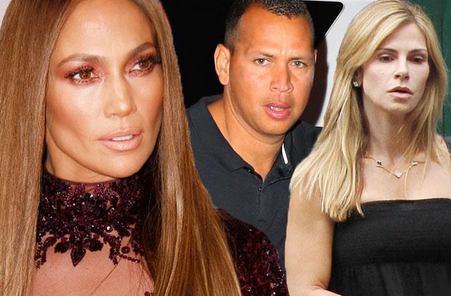 Alex Rodriguez, ex-wife, Jennifer Lopez make nice for daughter