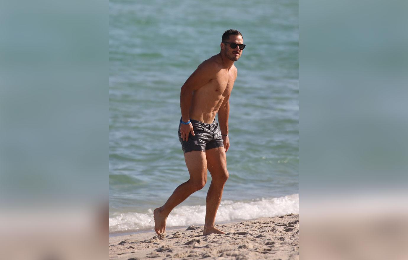 Danny Amendola Spotted at Beach Following Olivia Culpo Split