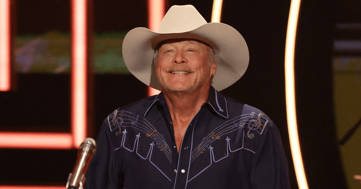 Country Singer Alan Jackson, 65, Determined to Hit the Road for