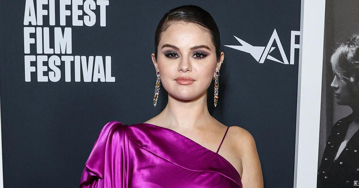 Did Selena Gomez Get a Boob Job? See What Experts Think!