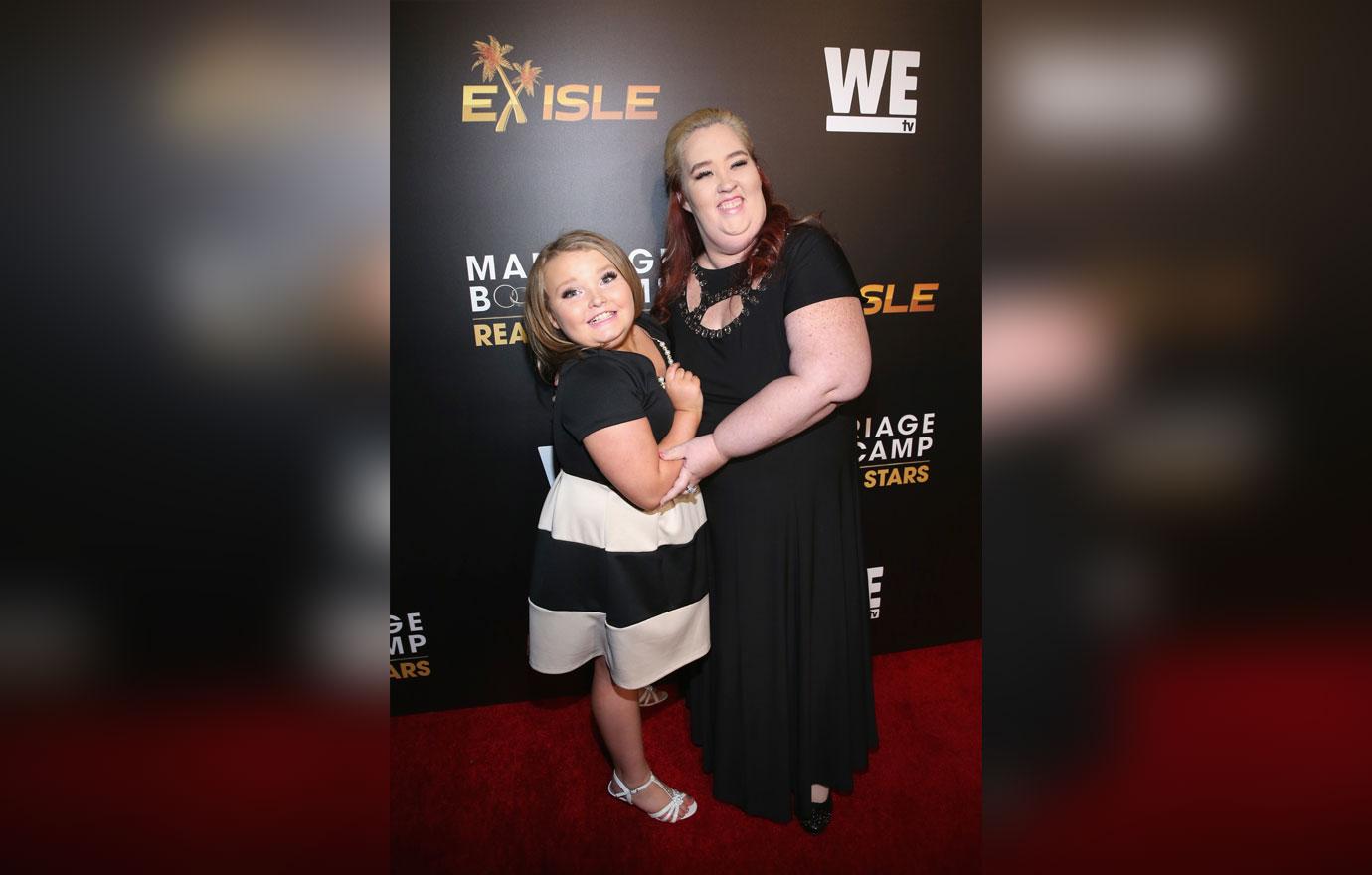 Mama June From Not To Hot Honey Boo Boo Meets Sugar Bear Fiancee First Time