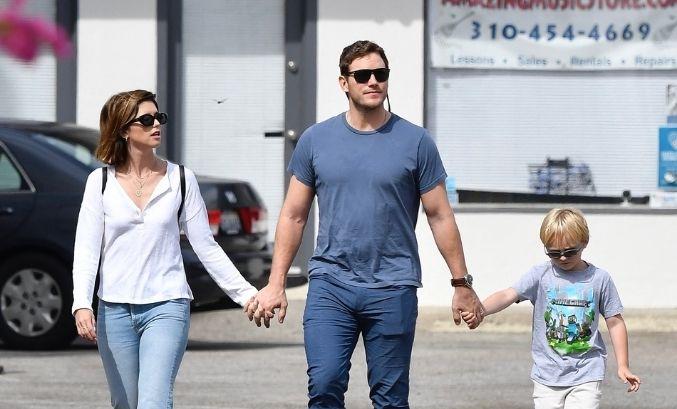 chris pratt torn between work and marriage