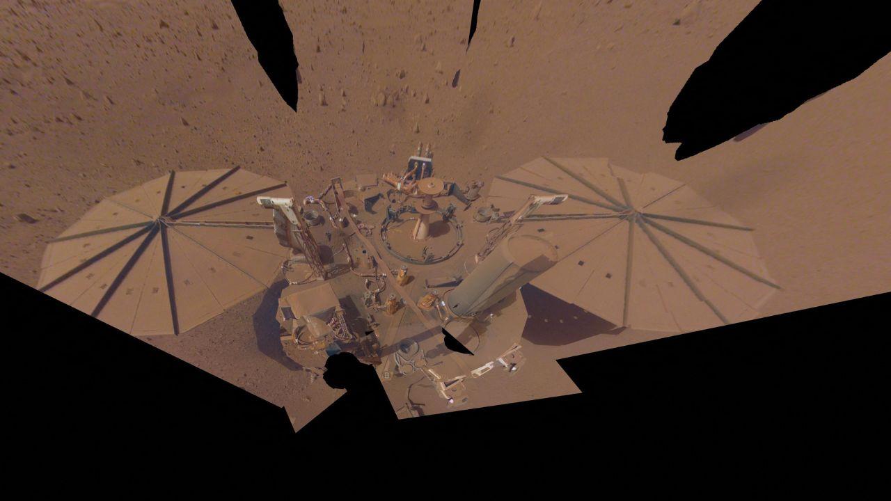 A NASA Mars image sparks a wild claim that an alien weapon was discovered on the Red Planet.