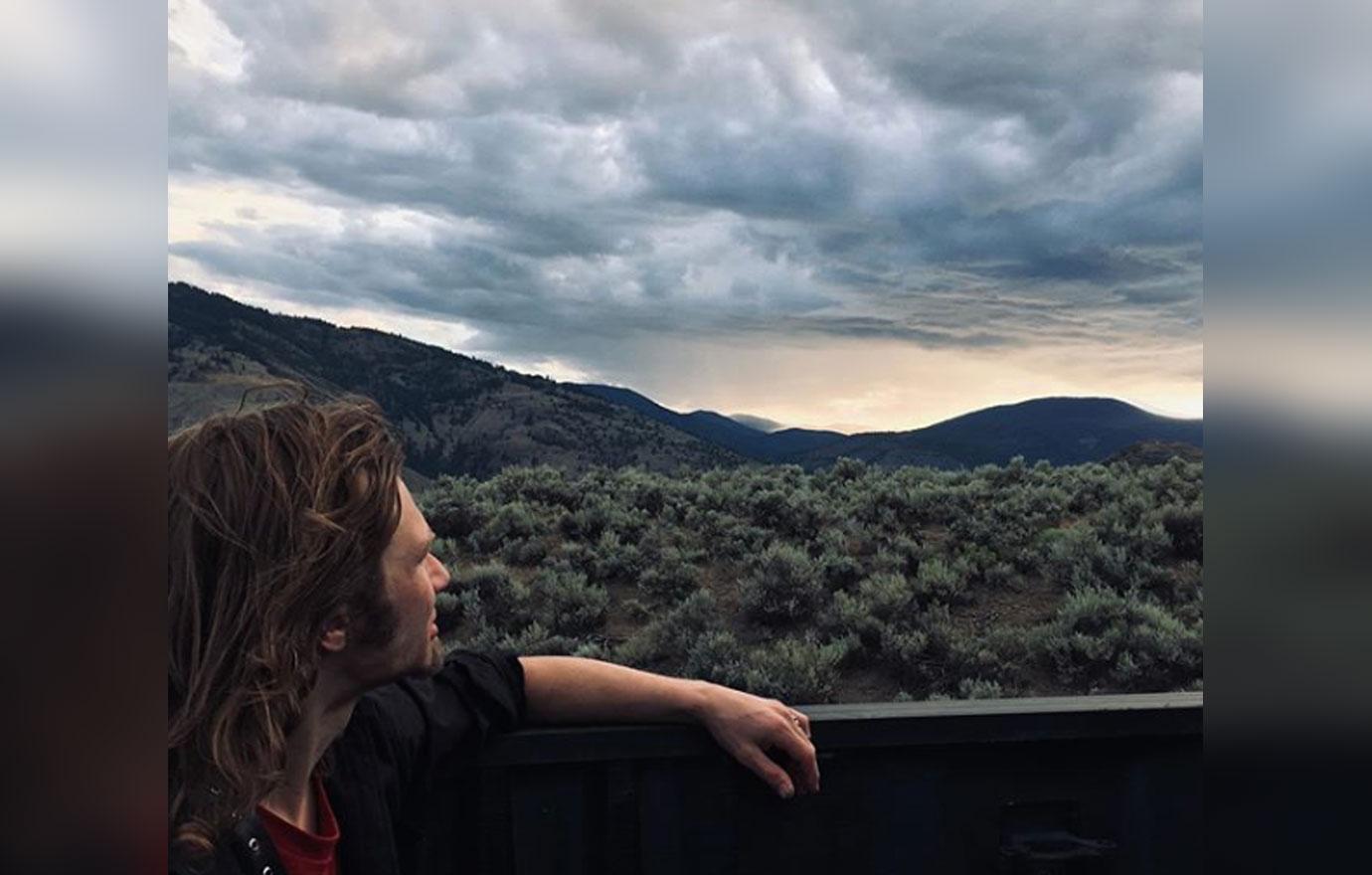 'Alaskan Bush People' Star Bear Brown Dating Sexy Model Raiven Adams