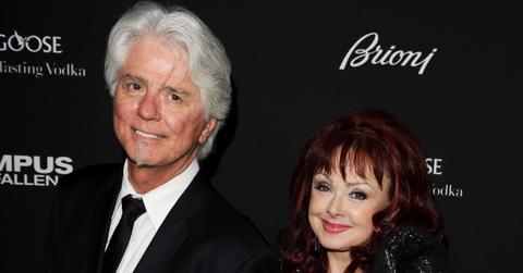 naomi judd husband larry strickland says she was fragile before suicide pp