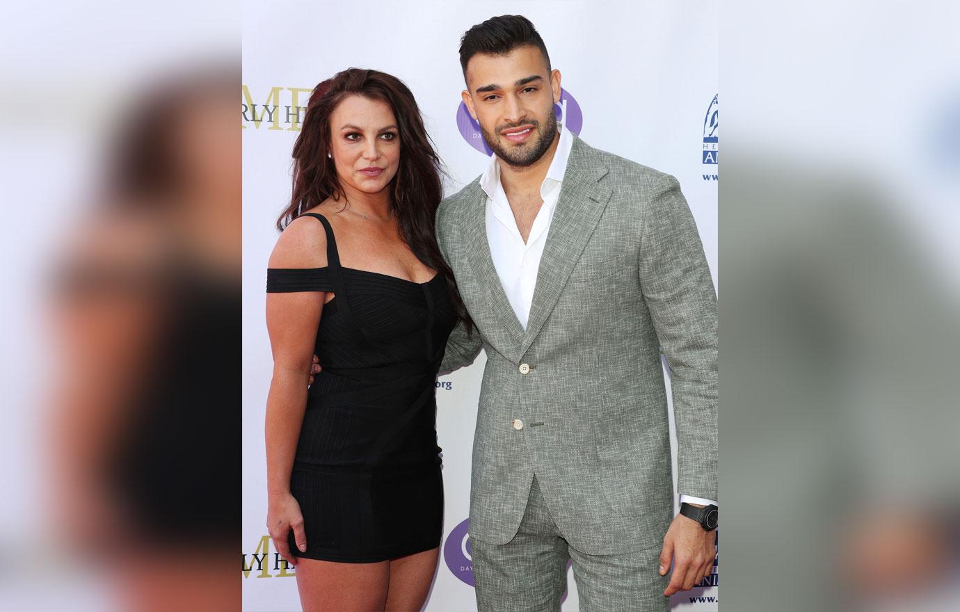 britney spears boyfriend sam asghari calls jamie lynn peace talks