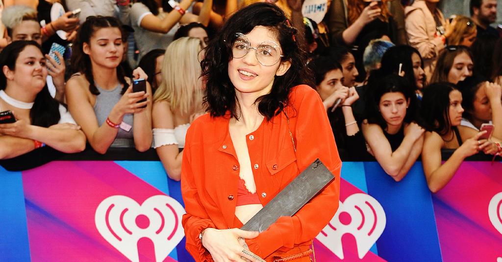 Grimes Still Lives With Elon Musk Despite Breakup