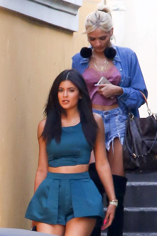 Kylie Jenner Butt -- Mia Pia & Tyga In Calabasas