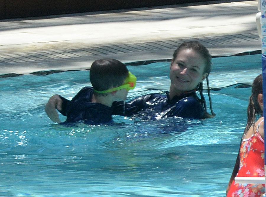 jewel son miami vacation pool