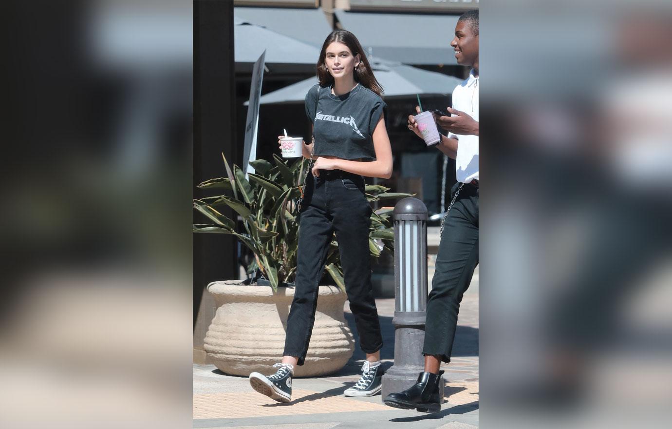 Kaia Gerber Looks Thin During FroYo Run