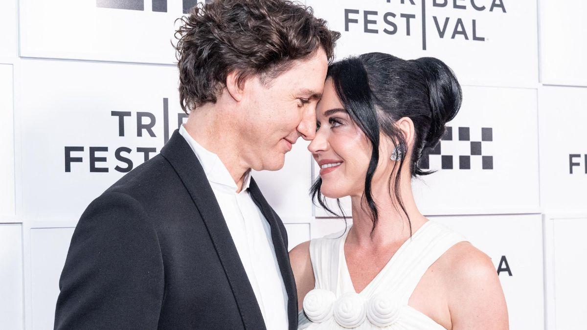 A photo of Katy Perry and Justin Trudeau