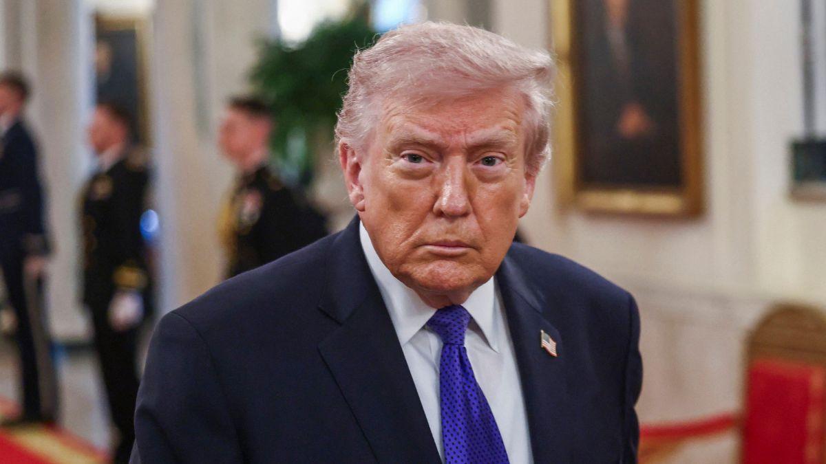 image of Military leaders reportedly warned Trump that striking Iran could trigger retaliation in the Strait of Hormuz.