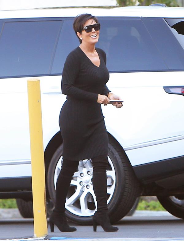 //kris jenner amish outfits