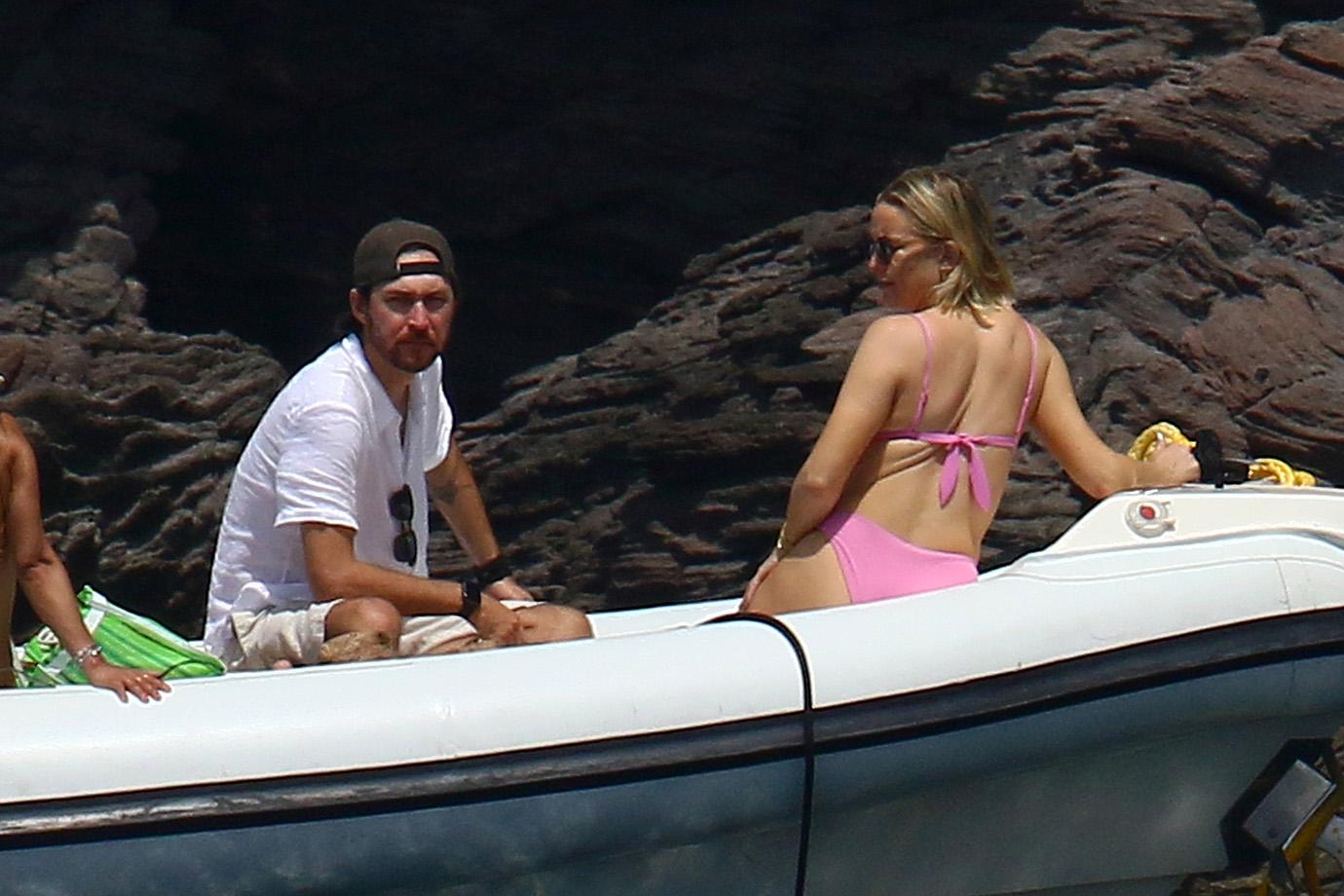 Bikini-clad Kate Hudson on Boat with Boyfriend Danny