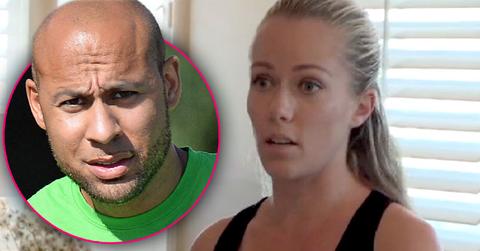 Kendra Wilkinson Hank Baskett Cheating Texting Guys
