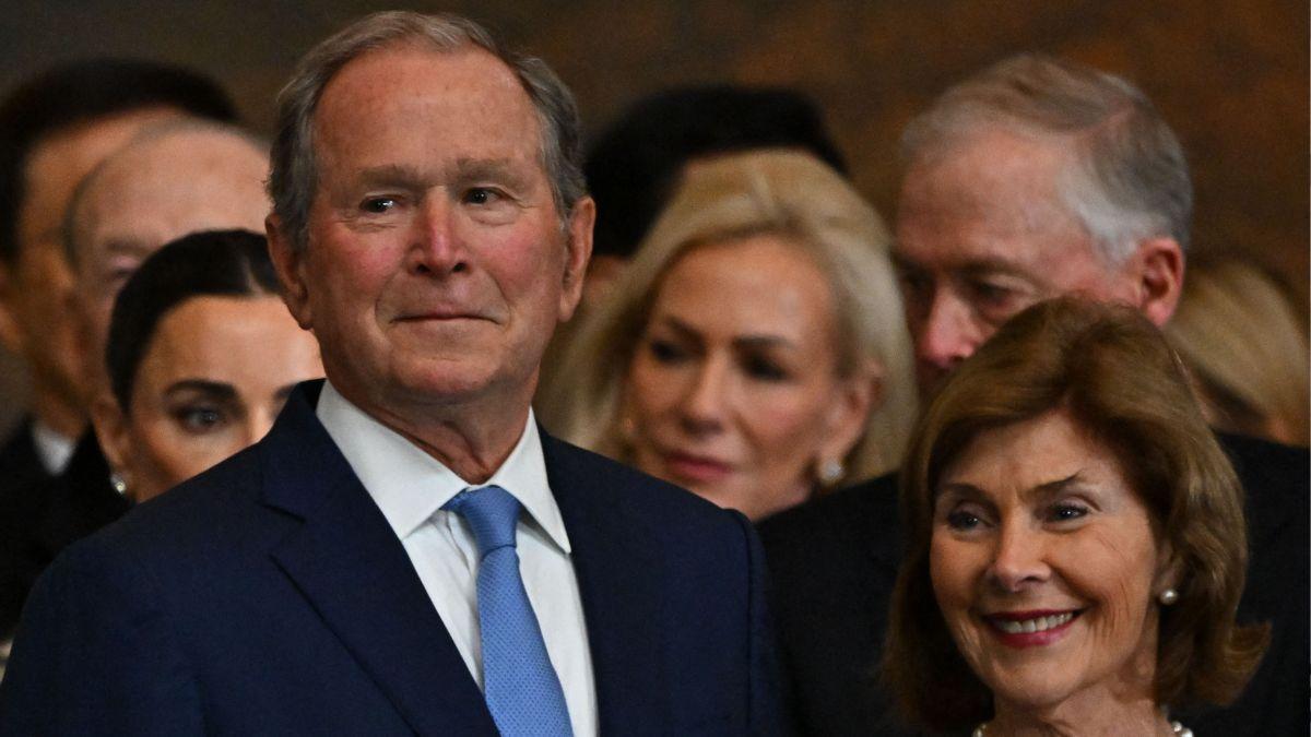 Jenna Bush Hager later claimed her father, George W. Bush, apologized to her.