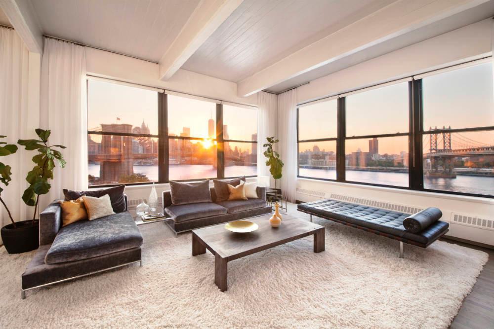 Anne Hathaway Dumbo Loft