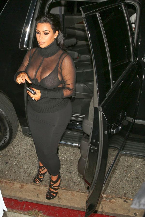 kim kardashian wardrobe malfunction kylie birthday party