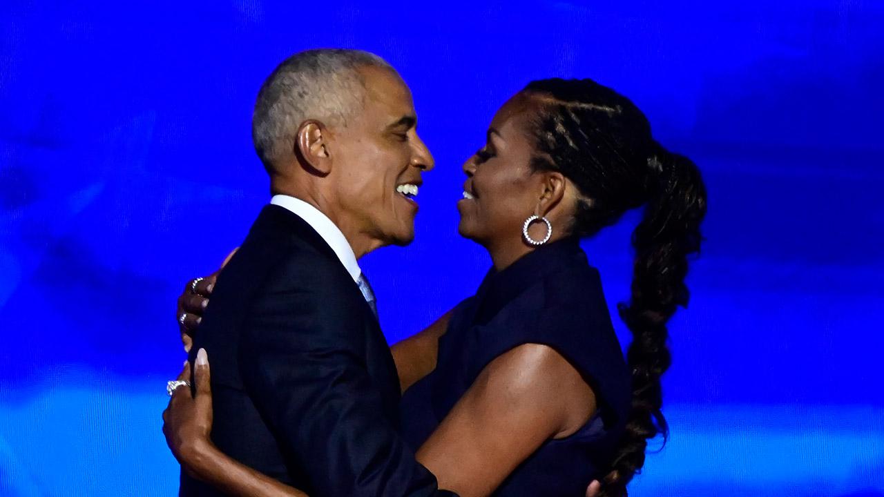 Michelle and Barack Obama got married in 1992.