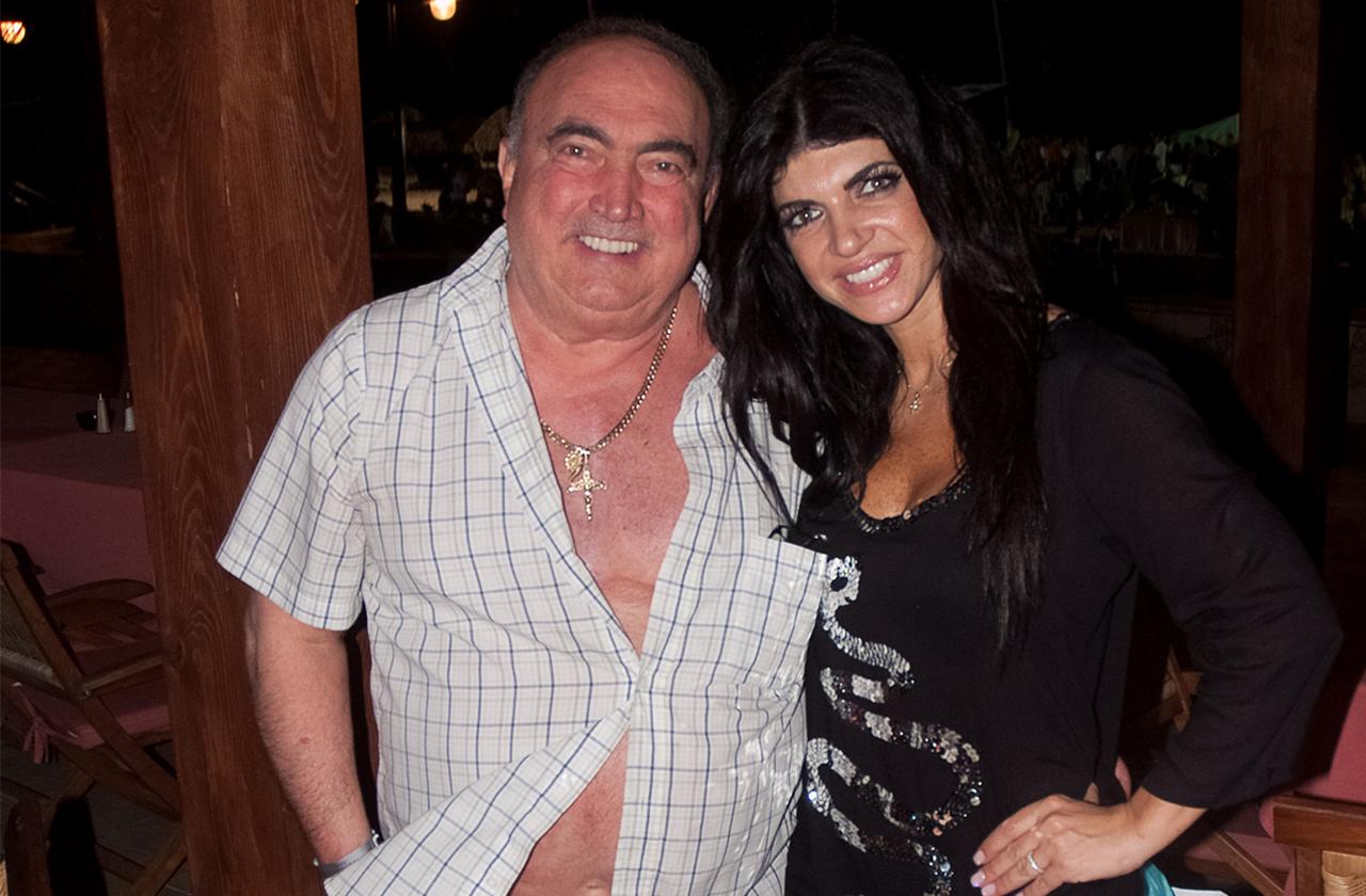 Teresa Giudice Father Rushed Back Hospital Pneumonia