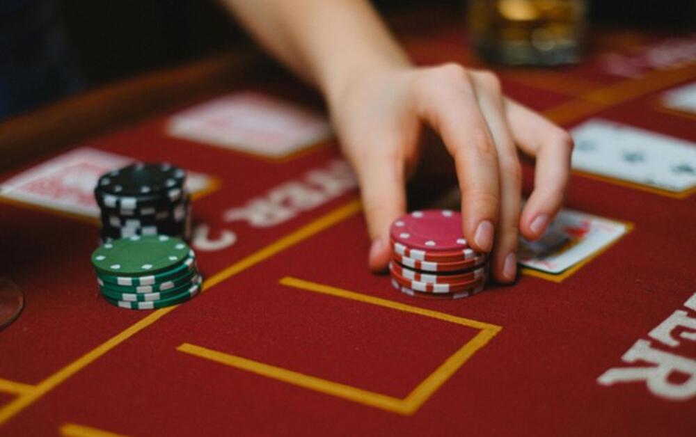 Instant Thrills: How Mobile Tech Revolutionized Online Casinos