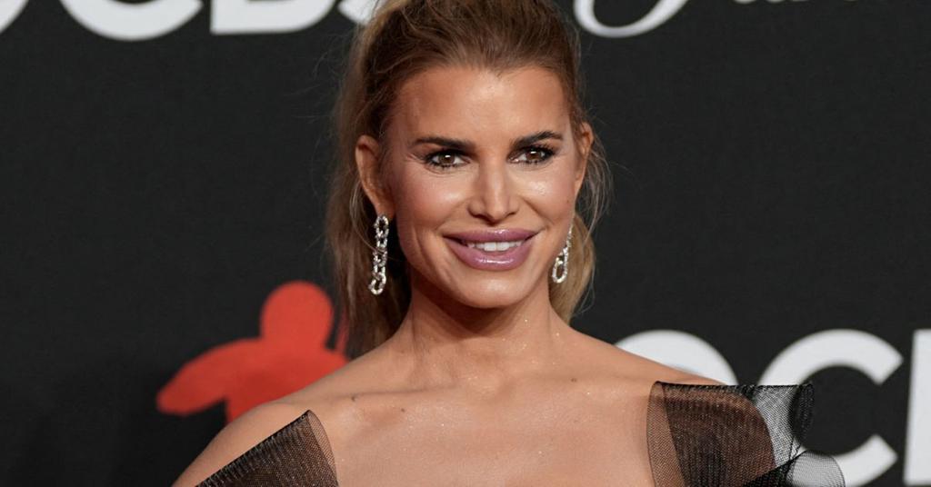 Jessica Simpson Shows Off Botched Lip Injections at 2025 VMAs