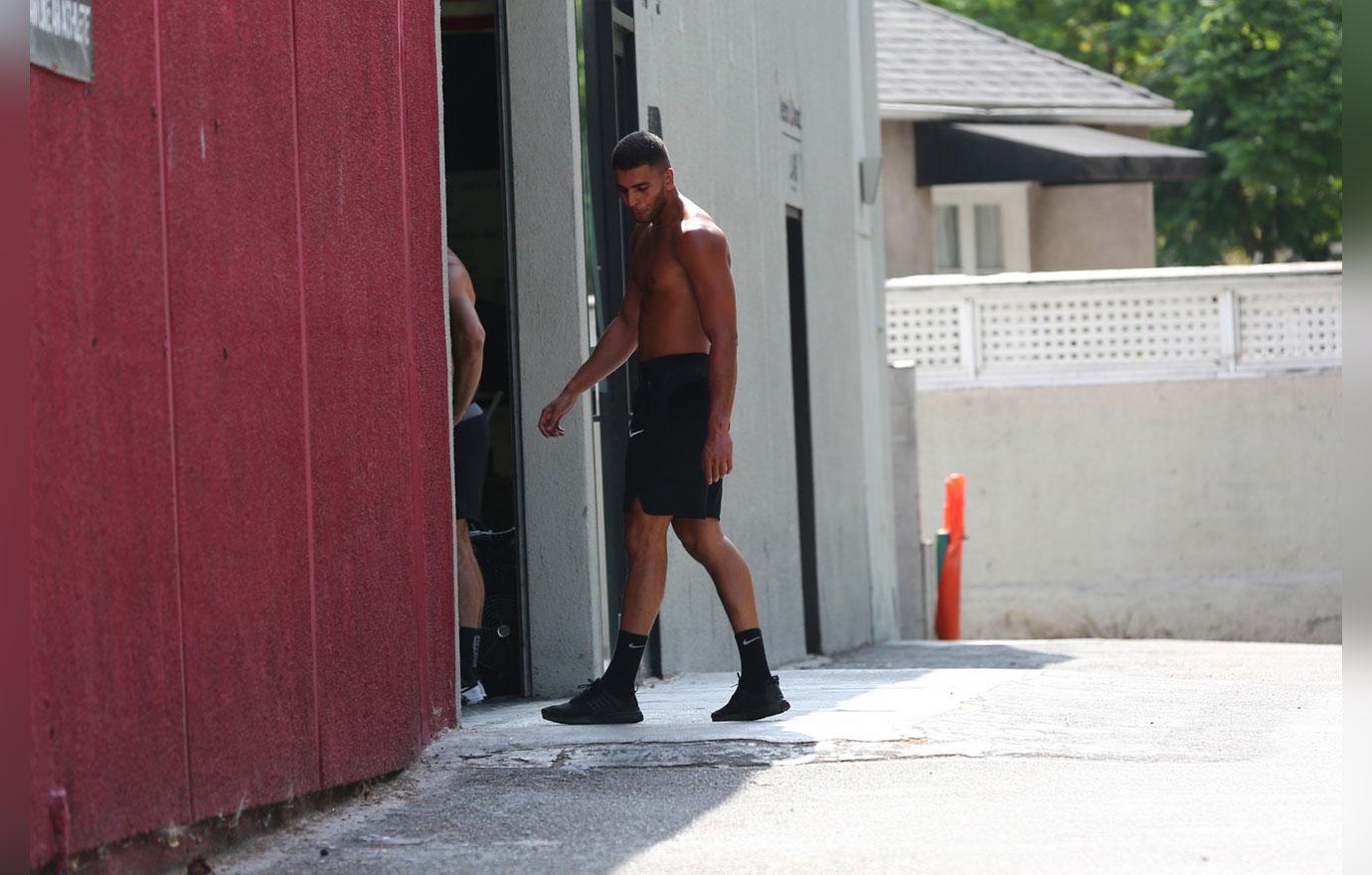 Younes Bendjima Works Up A Sweat At Crossfit