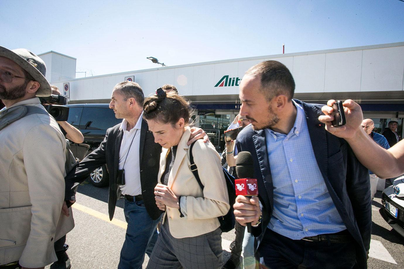 Amanda Knox Returns To Italy For First Time Since Murder Acquittal