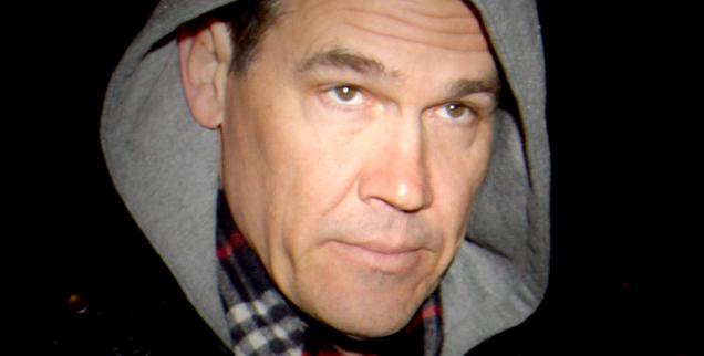 //josh brolin enters rehab