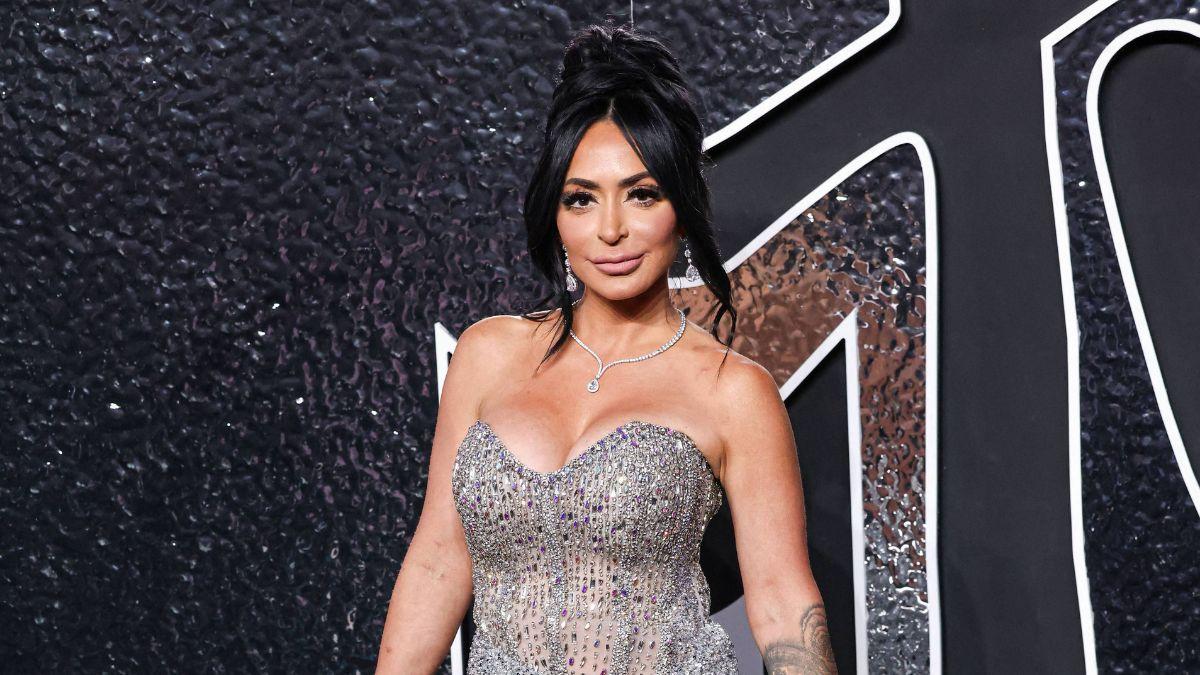 Photo of Angelina Pivarnick