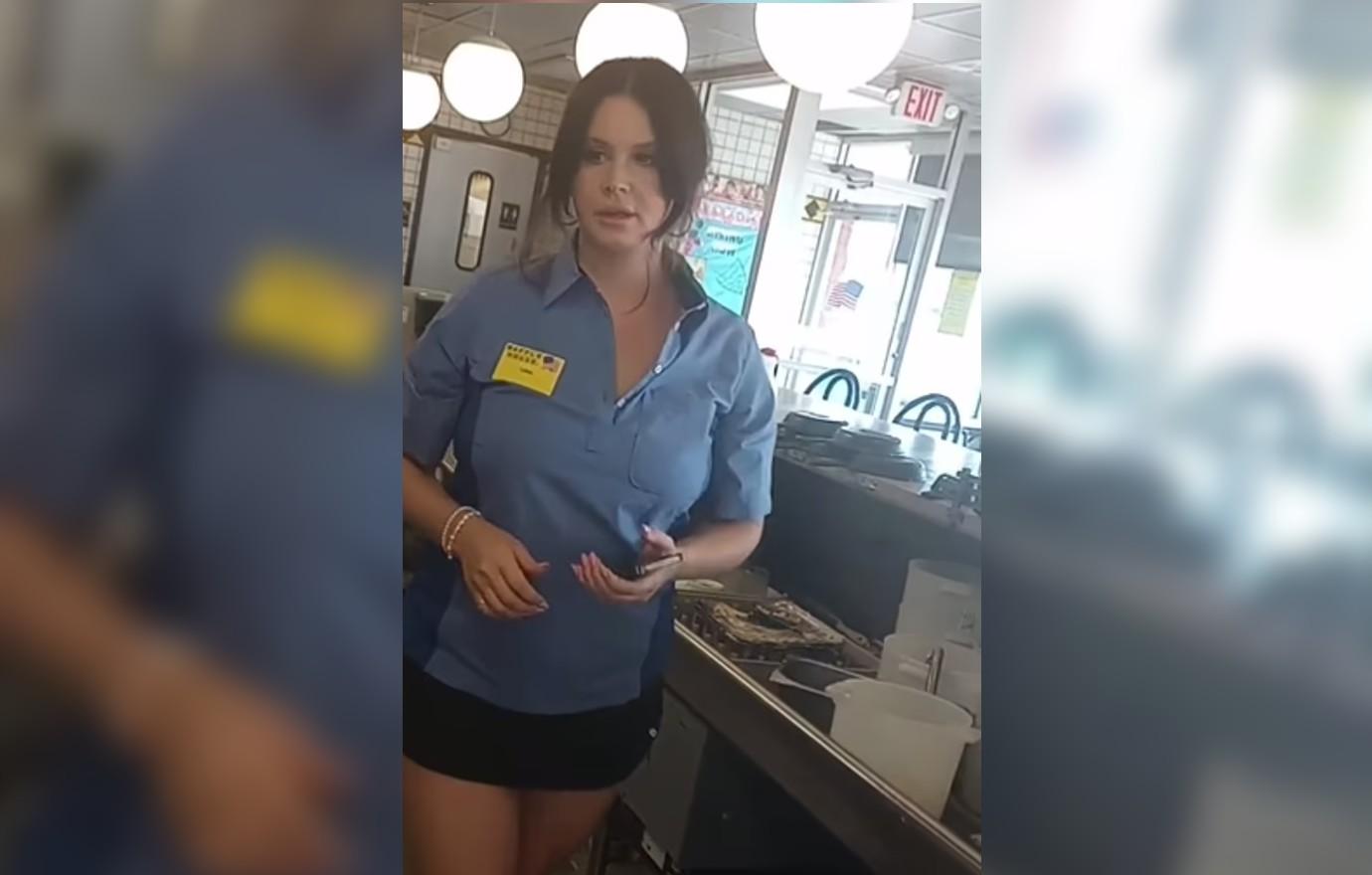 Lana Del Ray Spotted Pouring Coffees and Taking Orders at Waffle House