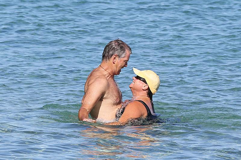 Pierce Brosnan Keely Shaye Smith PDA Beach