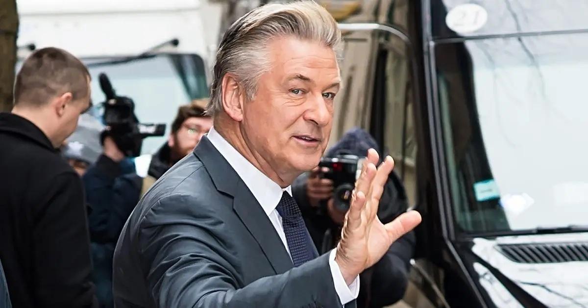 alec baldwin wants rust shooting special prosecutor tossed off case