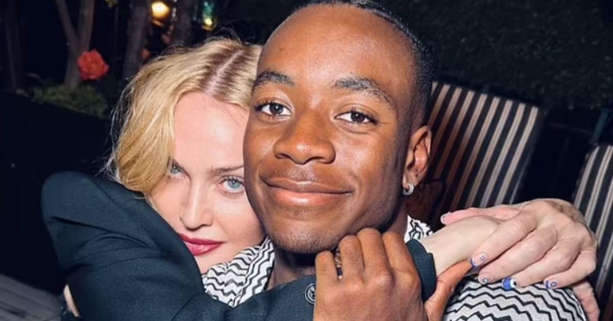 Photo of Madonna and her son David Banda