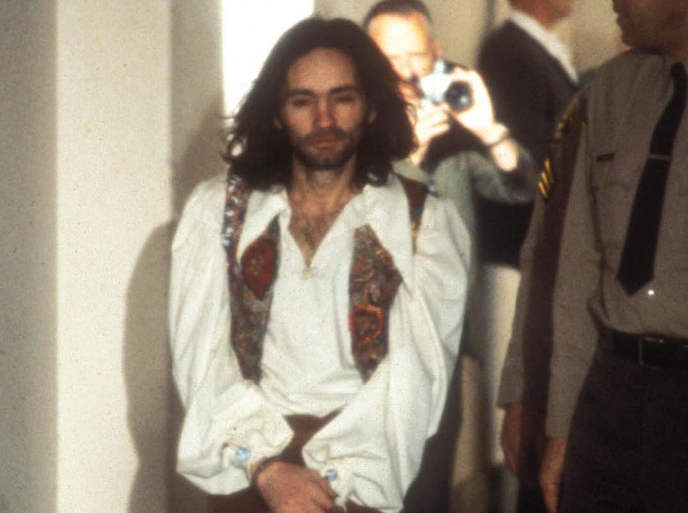 charles manson gallery pic