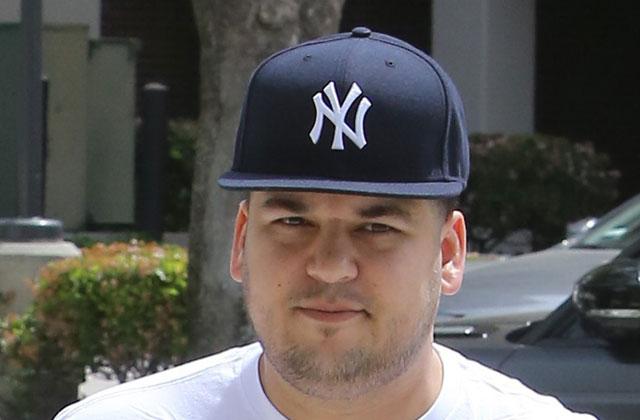 //rob kardashian hospitalized diabetes health scare check out pp