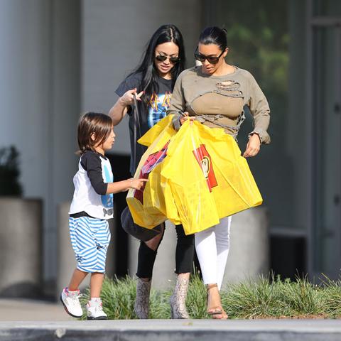 Big Booty Beauty! Kim Kardashian Shows Off Rear In Tight White Jeans