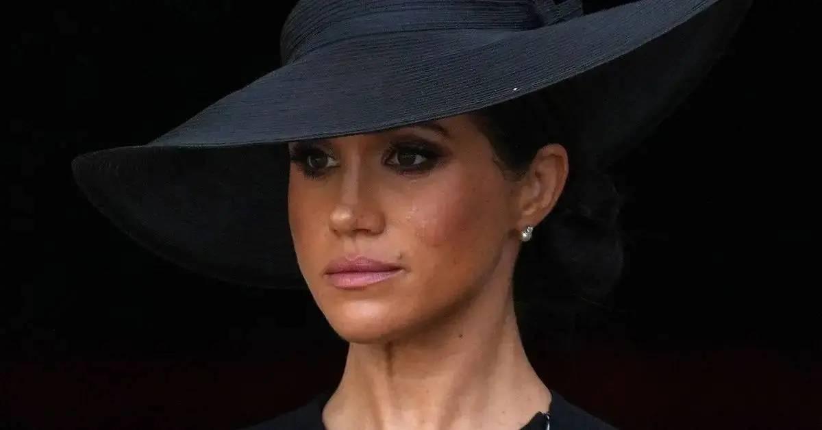 homesick harry planning to quit us wife meghan markle wants pals back