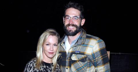 jennie garth husband withdraws divorce petition