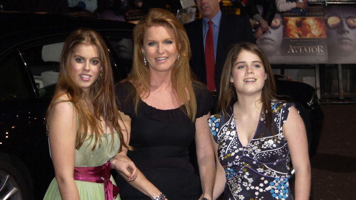 picture of princess eugenie, princess Beatrice and Sarah Ferguson