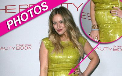 //hilary duff baby bump