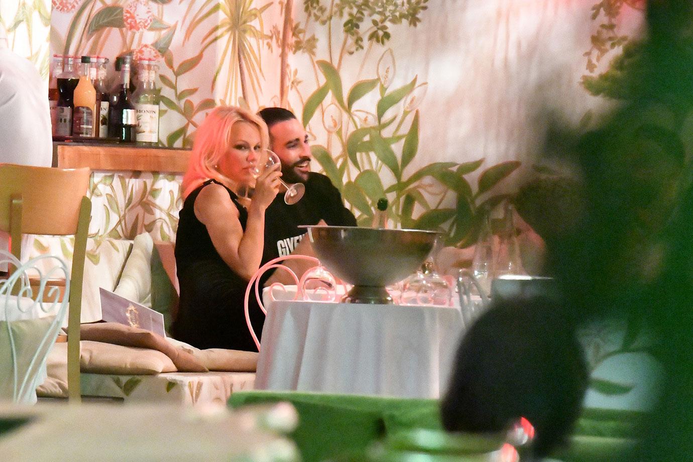 Pamela Anderson Face Adil Rami Dinner Date