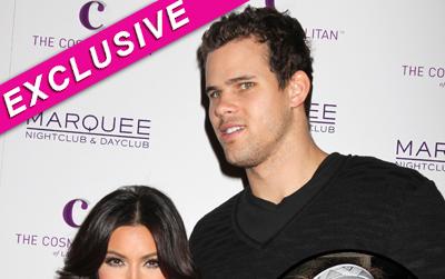 //kim kardashian kris sister