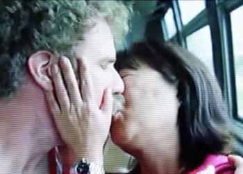 //pp_ferrellkissbus_youtube