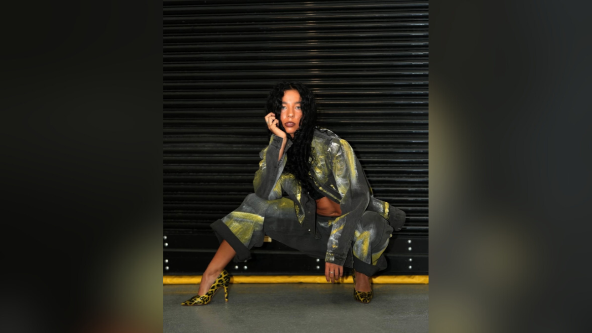 valerie juliet valdez circle inset image templates  x  px