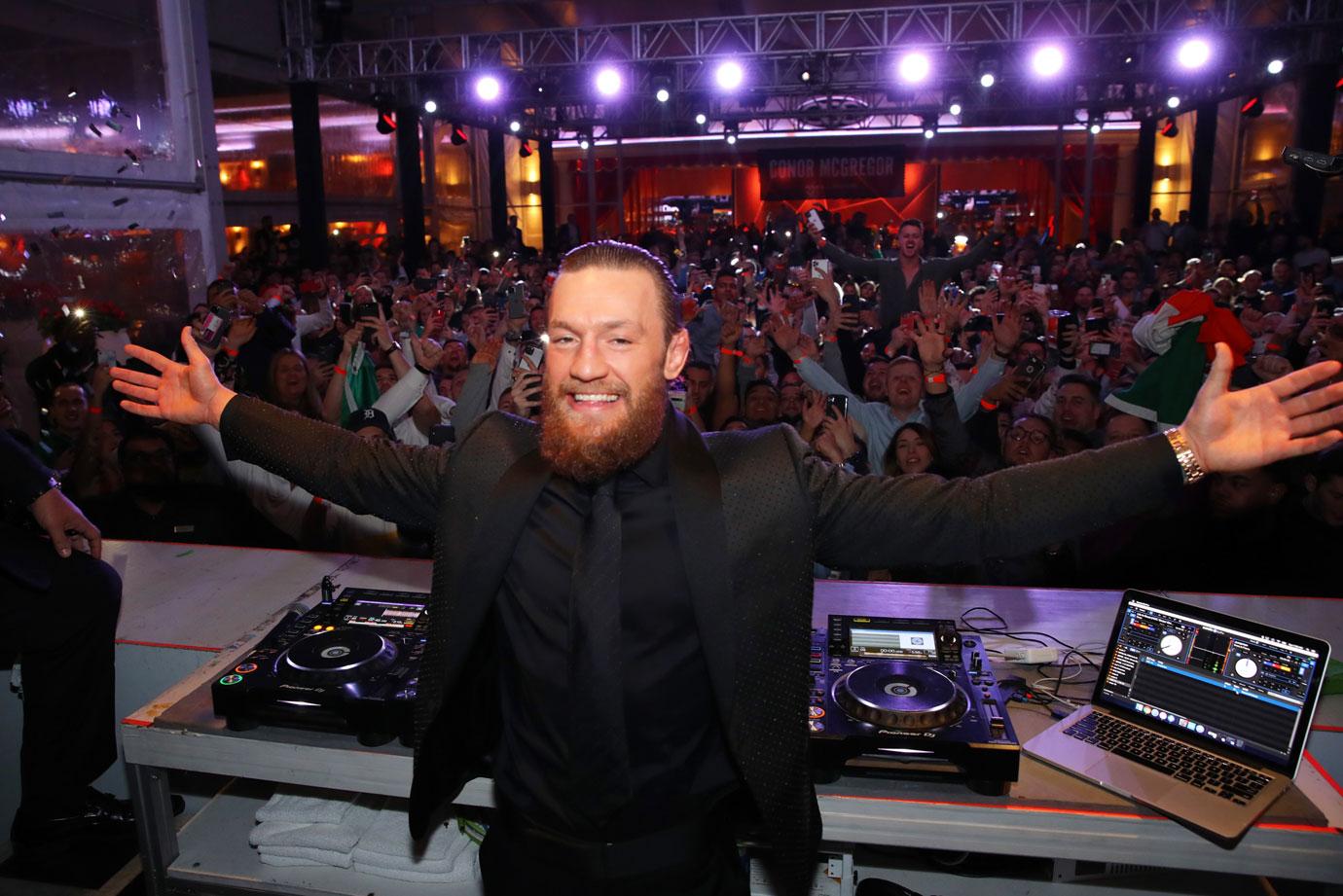 Conor-McGregor-Celebrates-His-Big-Win-at-Encore-Beach-Club